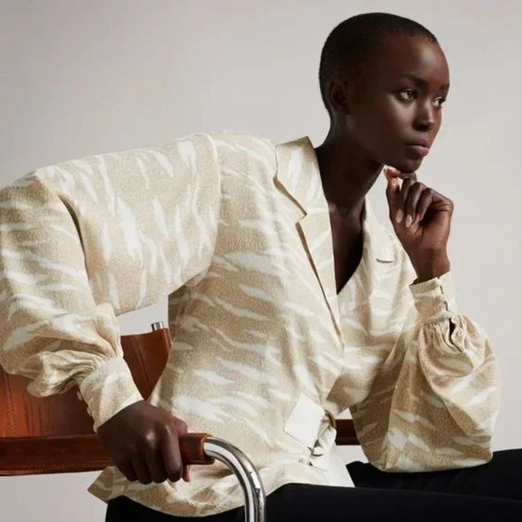 Ted Baker Anesha Wrap Top NWT 14 6 Puff Sleeve Peplum Romantic Coquette Elegant - Picture 3 of 6